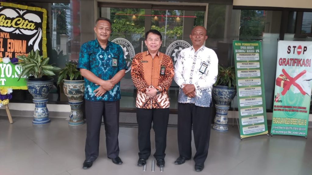 KUNJUNGAN KETUA 1